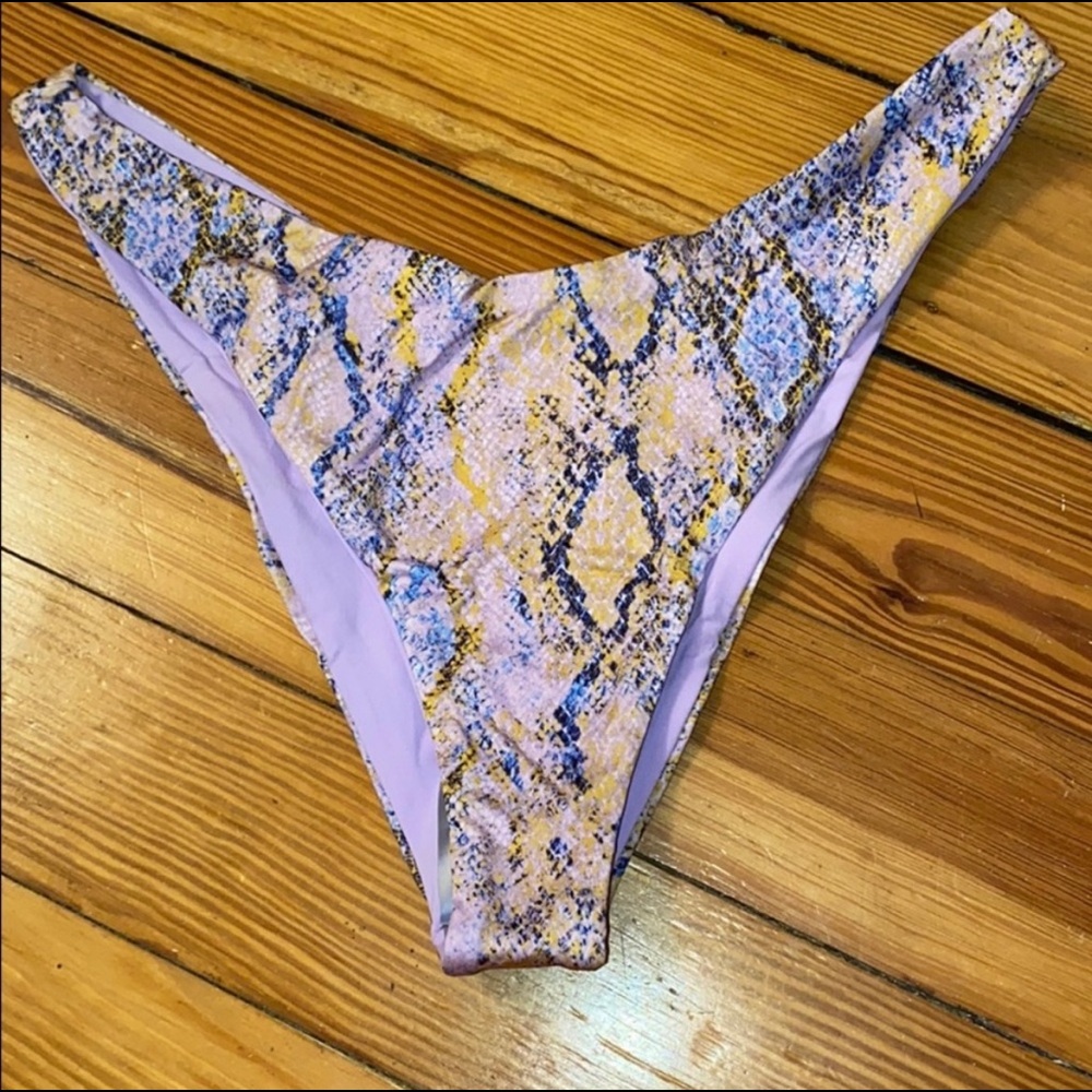 L*space Cabana Bikini Bottom in Serpintina
